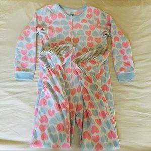 Carter’s kids size sleeper